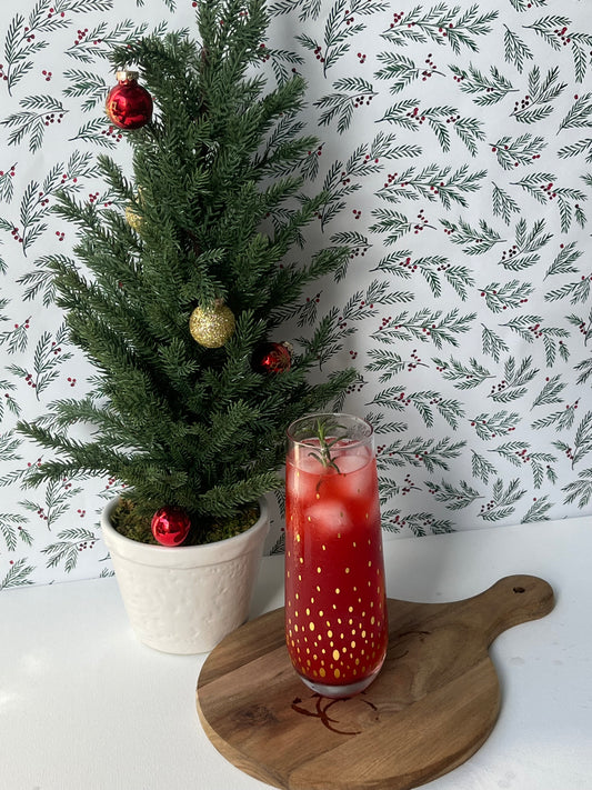 Raspberry Holiday Spritzer: A Festive Mocktail for Your Celebrations